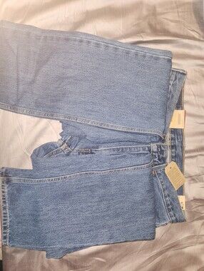 Levi's Medium Blue Denim Jeans with Golden Topstitch